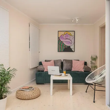 Moa Casa *