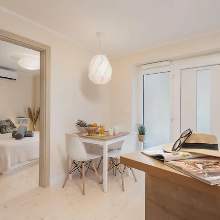 Apartament Moa Casa *